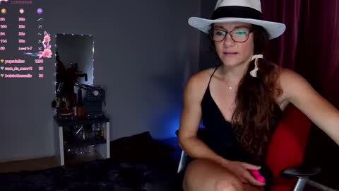 Snapshot of kendracam69 chatting on February 2025 05:07:02 AM Kendra online show from February 2025 05:07:02 AM