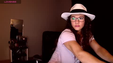 Snapshot of kendracam69 chatting on February 2025 02:09:02 AM Kendra online show from February 2025 02:09:02 AM