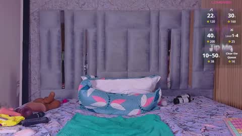 Kendra Foster online show from April 2026 06:19:01 AM