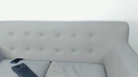 KENDRA online show from February 2025 12:08:01 AM