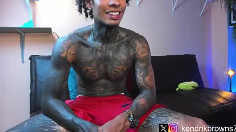 Snapshot of kendrik_brown chatting on January 2025 06:49:02 PM kendrick brown online show from January 2025 06:49:02 PM