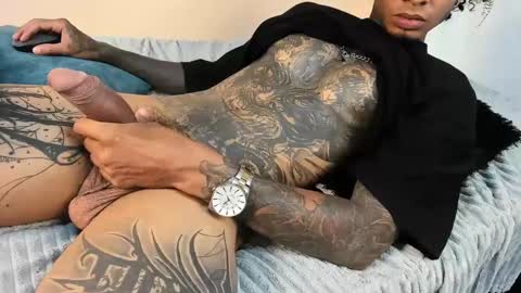 Snapshot of kendrik_brown chatting on February 2025 09:01:01 PM kendrick brown online show from February 2025 09:01:01 PM