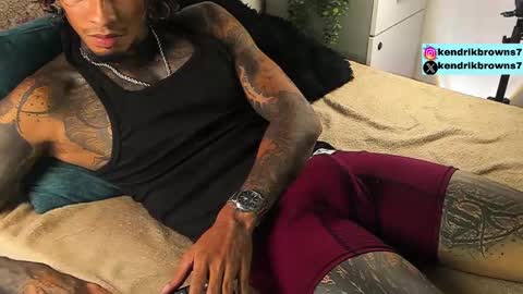 Snapshot of kendrik_brown chatting on September 2025 10:26:01 PM kendrick brown online show from September 2025 10:26:01 PM