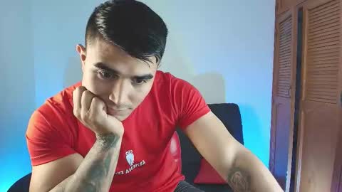 kenfit07 online show from February 2026 02:36:01 PM