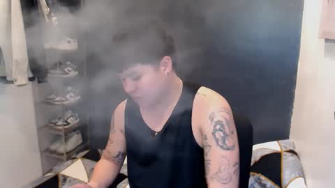 Snapshot of kenhotline911 chatting on December 2024 02:49:01 PM ken online show from December 2024 02:49:01 PM