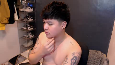 Snapshot of kenhotline911 chatting on January 2025 04:54:01 PM ken online show from January 2025 04:54:01 PM