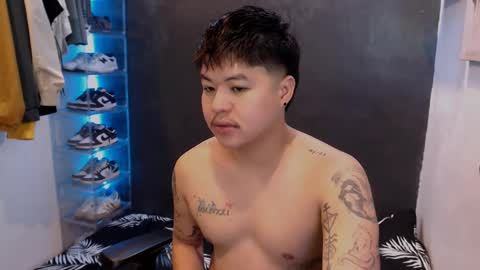 Snapshot of kenhotline911 chatting on January 2025 11:11:02 PM ken online show from January 2025 11:11:02 PM