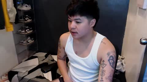 Snapshot of kenhotline911 chatting on February 2025 02:45:01 PM ken online show from February 2025 02:45:01 PM