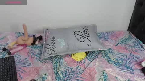 Snapshot of kenia_browm chatting on November 2025 11:23:02 AM kenia_browm online show from November 2025 11:23:02 AM