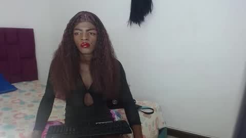 kenia_nihiara online show from June 2026 06:28:01 AM