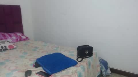 kenia_nihiara online show from June 2026 06:01:01 AM