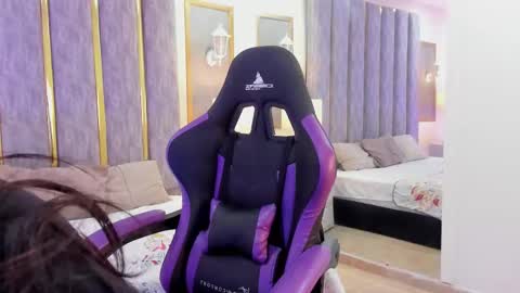 Snapshot of keniavelvet_ chatting on February 2026 02:00:02 PM keniavelvet online show from February 2026 02:00:02 PM