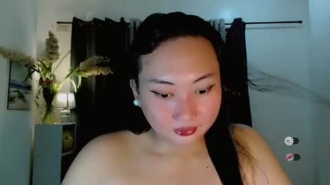 kennaxx69 online show from November 2025 08:35:02 AM