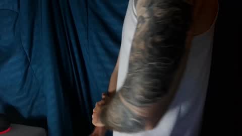 Snapshot of kennerfox77 chatting on January 2025 02:54:02 AM Kennfox777 online show from January 2025 02:54:02 AM