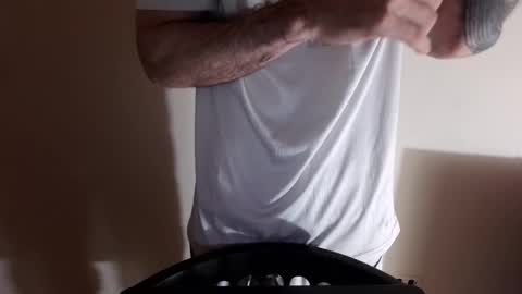 Snapshot of kennerfox77 chatting on September 2025 01:05:02 AM Kennfox777 online show from September 2025 01:05:02 AM