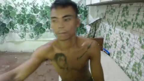 kenneth_jeey online show from May 2026 10:42:02 AM