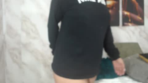 kennethcodyy online show from October 2025 11:42:02 AM