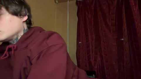 Snapshot of kenny_love69 chatting on February 2026 09:22:01 PM Kenny online show from February 2026 09:22:01 PM