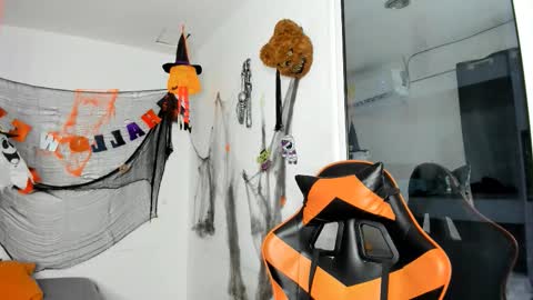 kenshi_roa online show from November 2025 02:56:02 AM