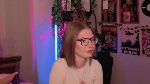 Snapshot of kenyattawestermark chatting on January 2026 09:01:02 AM Lisa online show from January 2026 09:01:02 AM