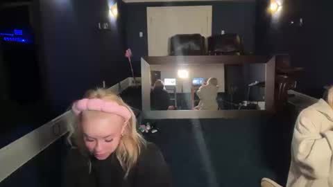 Snapshot of kenziesmithh chatting on October 2025 05:12:01 PM kenziesmithh online show from October 2025 05:12:01 PM