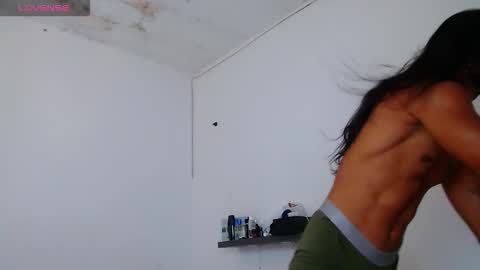 Snapshot of kerian_cooper chatting on September 2025 02:57:01 AM kerian online show from September 2025 02:57:01 AM