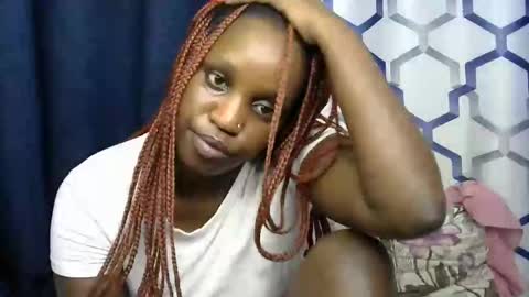 kering_lovly online show from October 2025 08:25:01 PM