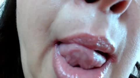 K E R L Y online show from March 2025 01:22:01 AM