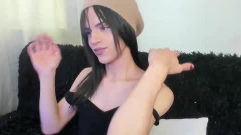 Kerly online show from October 2025 04:37:01 PM