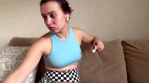 Lina online show from July 2026 05:01:01 AM