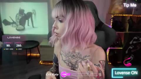 Snapshot of kerry_kirk chatting on November 2025 09:46:02 PM Kerry online show from November 2025 09:46:02 PM