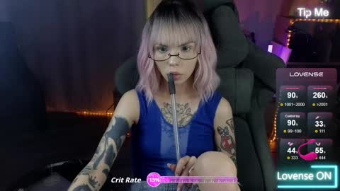 Snapshot of kerry_kirk chatting on November 2025 11:41:01 PM Kerry online show from November 2025 11:41:01 PM