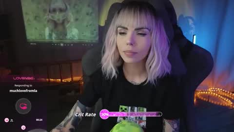 Snapshot of kerry_kirk chatting on February 2026 09:42:01 PM Kerry online show from February 2026 09:42:01 PM