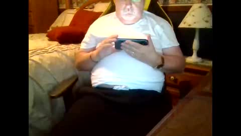 kes905 online show from February 2025 01:54:01 PM