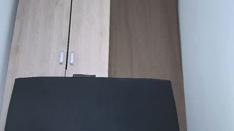 Snapshot of kesha_rosse_ chatting on April 2026 06:09:01 AM KESHA online show from April 2026 06:09:01 AM