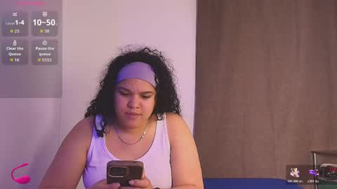 Snapshot of kesha_rosse_ chatting on May 2026 06:30:01 AM KESHA online show from May 2026 06:30:01 AM