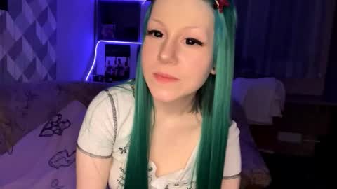 Snapshot of keshakittles chatting on January 2026 06:01:01 PM Eva online show from January 2026 06:01:01 PM