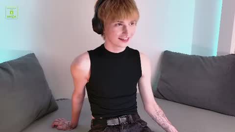 Kessy online show from July 2026 08:27:01 PM