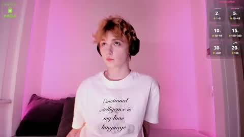 Kessy online show from August 2026 08:33:02 PM