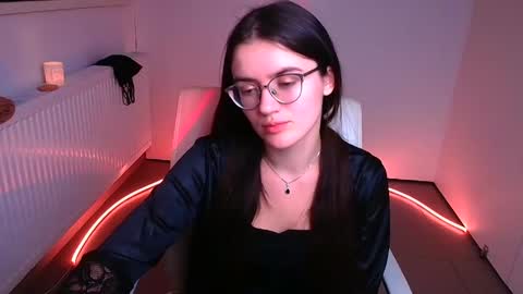 Snapshot of ketrin_pirsss chatting on December 2024 02:04:02 AM Ketrin online show from December 2024 02:04:02 AM