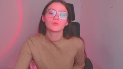 Snapshot of ketrin_pirsss chatting on December 2024 03:48:02 PM Ketrin online show from December 2024 03:48:02 PM