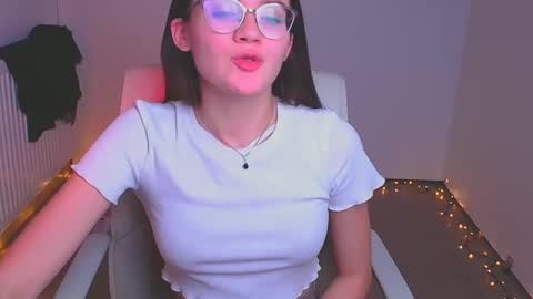 Snapshot of ketrin_pirsss chatting on December 2024 04:42:02 AM Ketrin online show from December 2024 04:42:02 AM