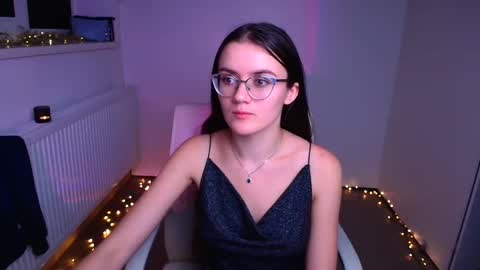 Snapshot of ketrin_pirsss chatting on December 2024 05:26:01 AM Ketrin online show from December 2024 05:26:01 AM