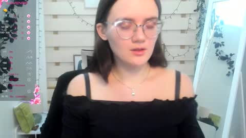 Ketrin online show from December 2025 08:37:02 PM