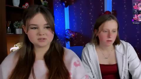 keuli_li online show from February 2026 07:51:01 PM