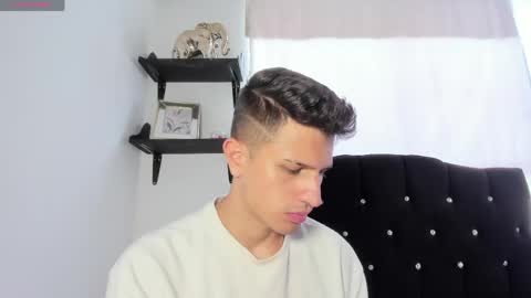 Kevin Ahs online show from April 2026 04:12:01 PM