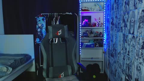 Kevin online show from February 2025 05:07:02 AM