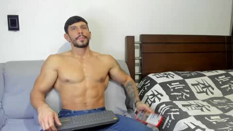 kevin_malone22 online show from June 2026 09:26:02 PM