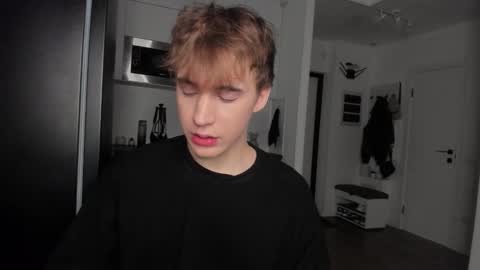 Snapshot of kevin_martin8 chatting on March 2025 09:01:01 PM Kevin Martin online show from March 2025 09:01:01 PM