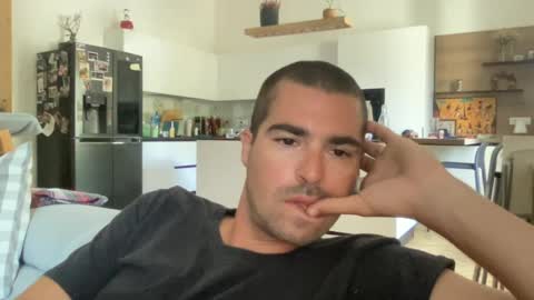 Snapshot of kevinpillobello chatting on July 2026 08:05:01 AM kevinpillobello online show from July 2026 08:05:01 AM